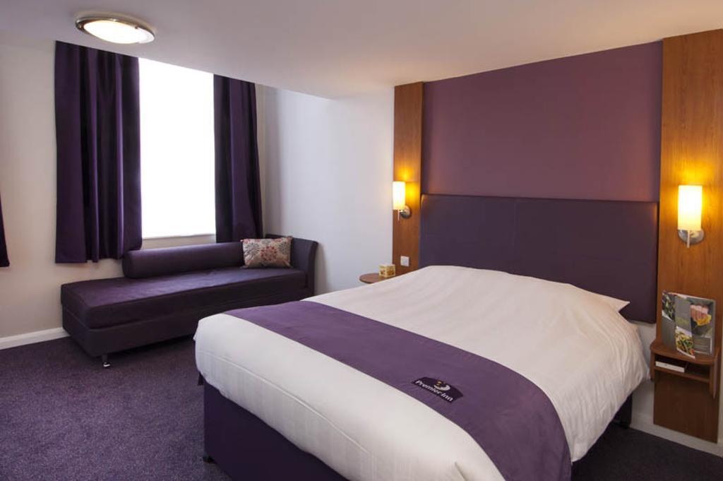 Comfort Inn Kensington Londen Kamer foto