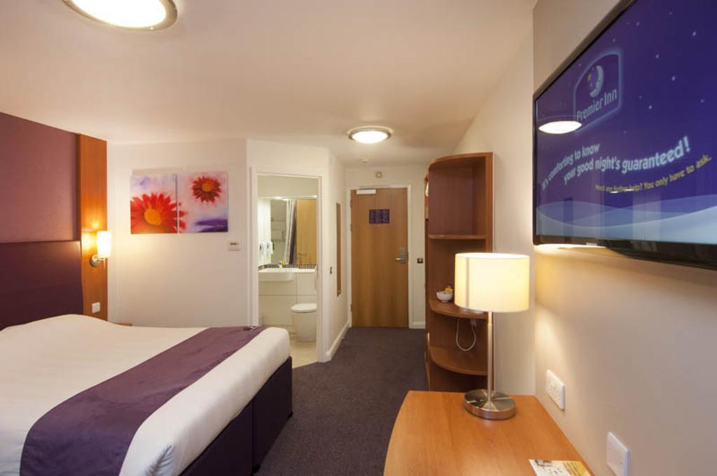 Comfort Inn Kensington Londen Buitenkant foto