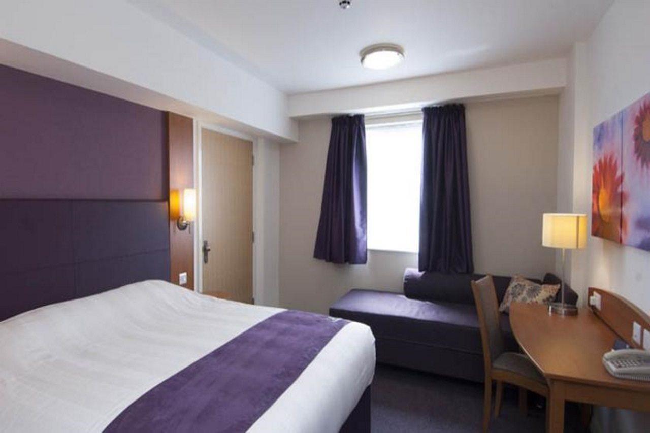 Comfort Inn Kensington Londen Buitenkant foto